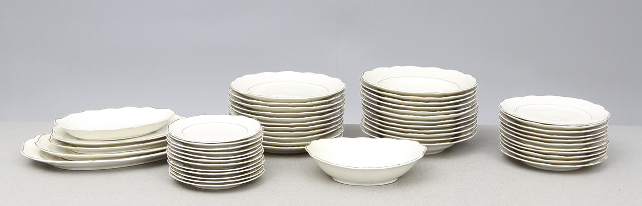 MATSERVIS, 52 delar, porslin, Karlskrona.