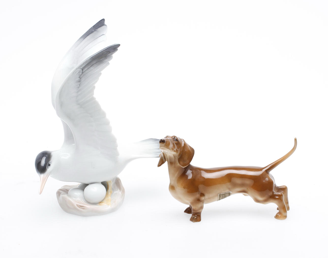 FIGURINER, 2 st, porslin, Rörstrand och Hutschenreuther.