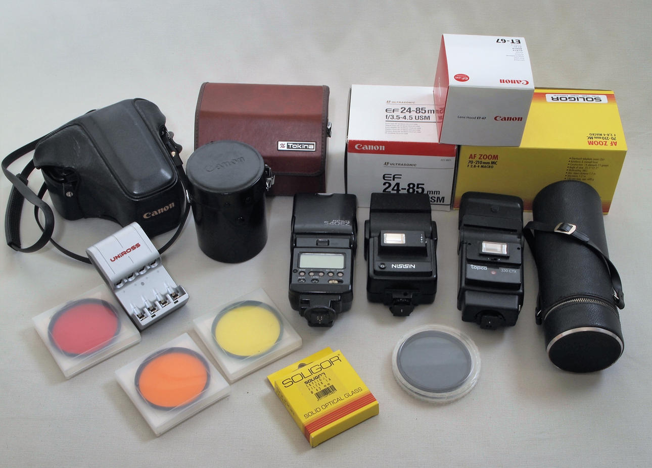 KAMERA CANON T70 mit Zubehör.