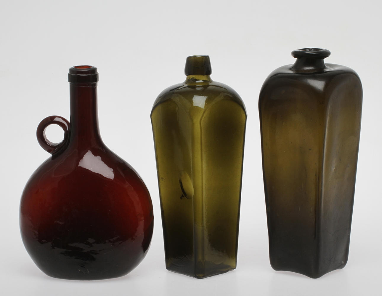 FLASKOR, 3 st, 1800-tal.