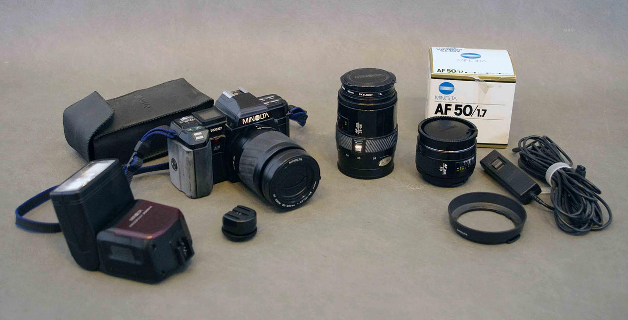 KAMERA SAMT 2 OBJEKTIV, Minolta 7000 AF.