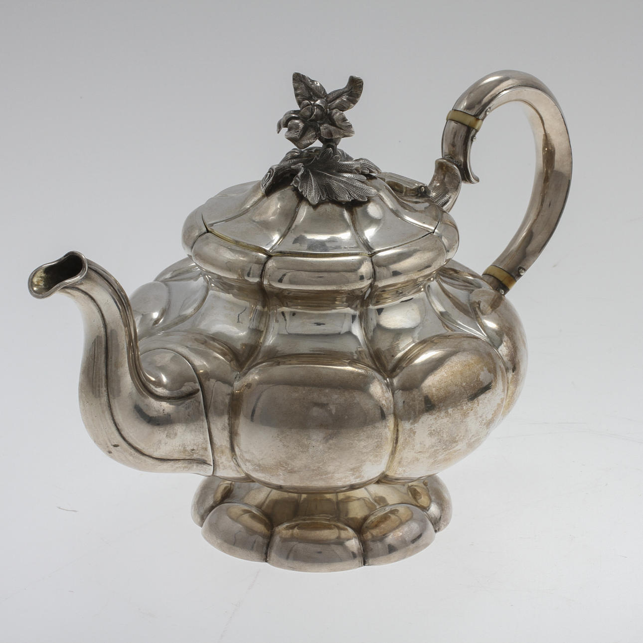 TEKANNA, silver, Ryssland 1800-talets andra hälft.