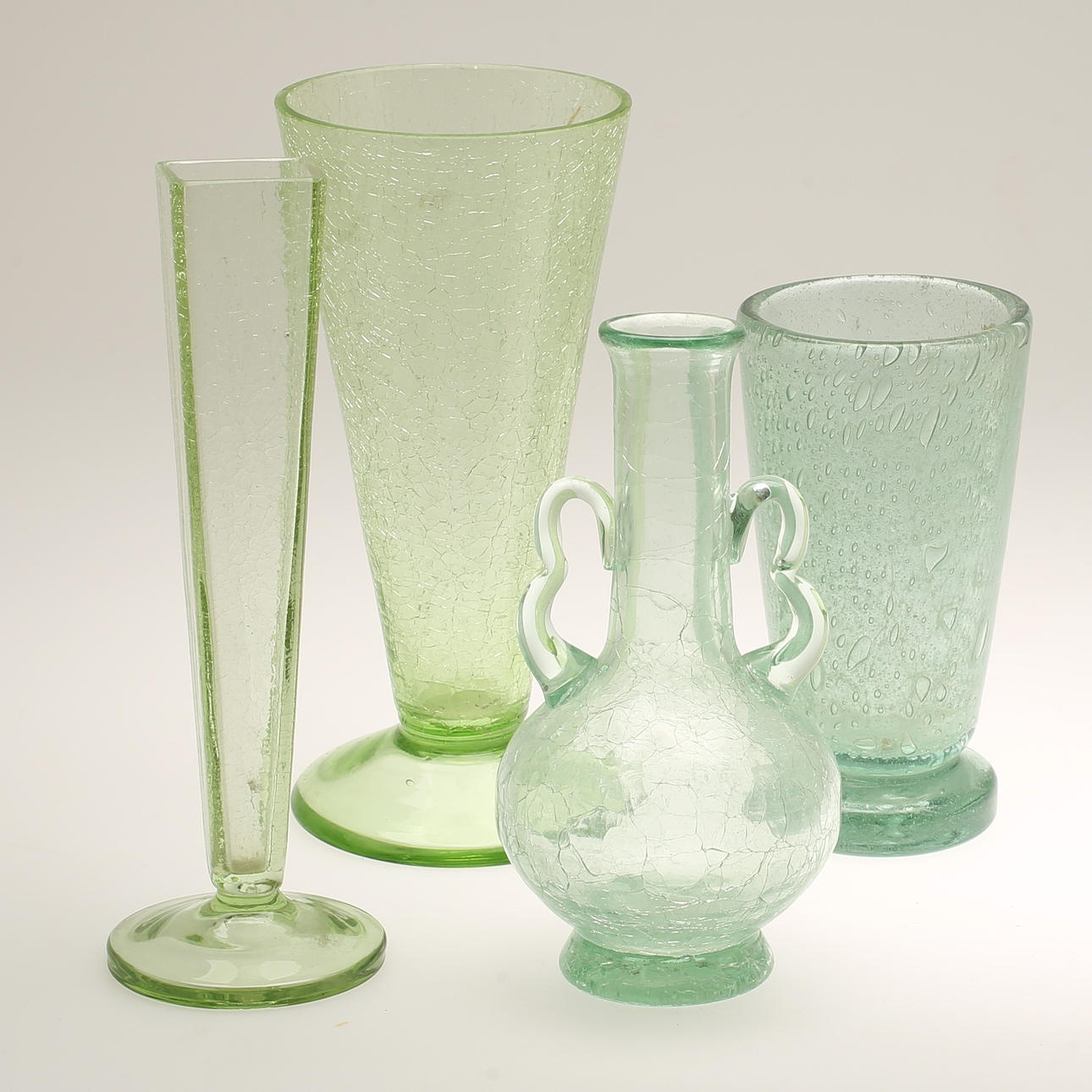 VASER, 4 stycken, Ture Berglund, Stockholms glasbruk.