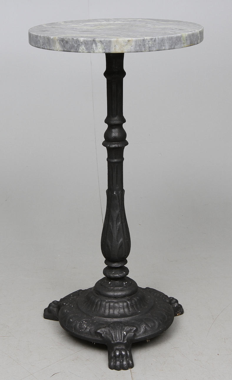 TRÄDGÅRDSBORD, 1900-tal.