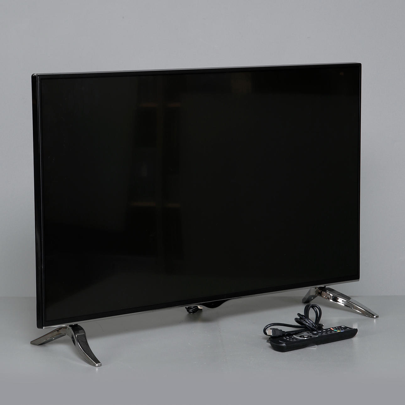 Fernseher 43" LCD-Bildschirm, Andersson.