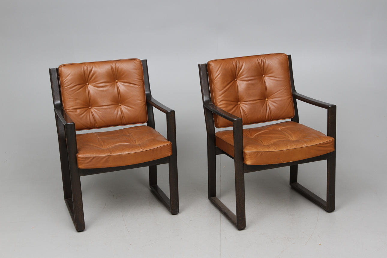 FÅTÖLJER, ett par, Karl Erik Ekselius, JOC Vetlanda. 1900 tal.