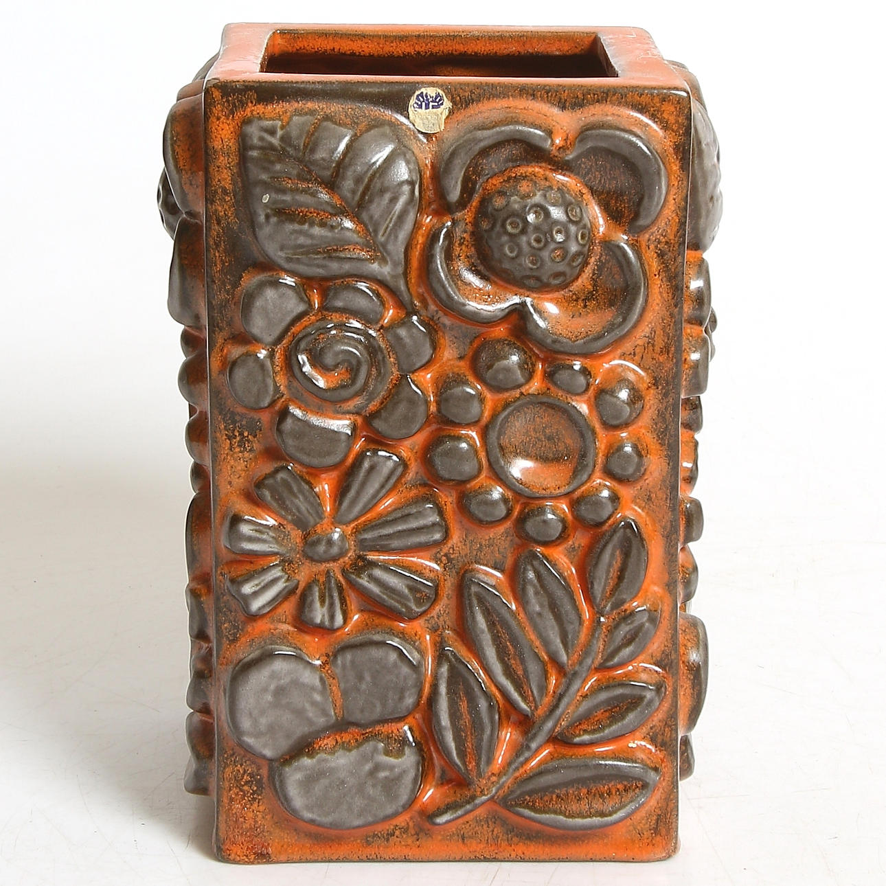 VAS, keramik, "Fleur", Berit Ternell, Upsala-Ekeby, 1970-tal.