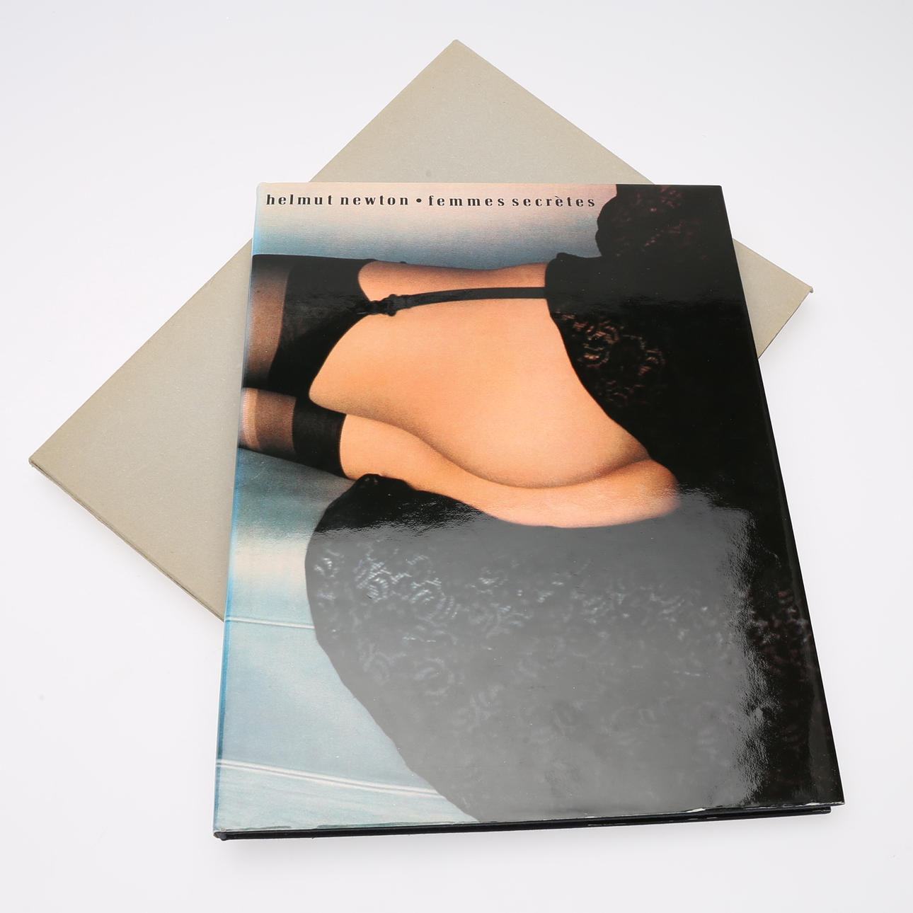 EROTIC. FIVE SECRETES BY HELMUT NEWTON.