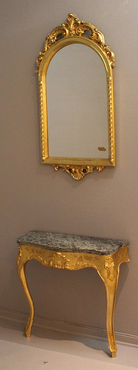 SPEGEL MED KONSOLBORD, rokokostil, 1900-talets senare hälft.