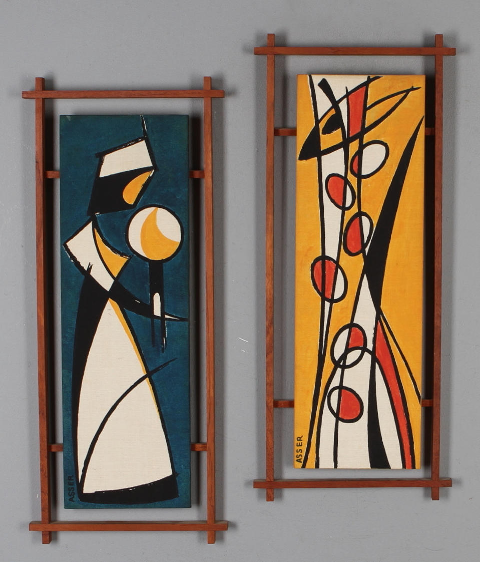 DEKORATIVA TAVLOR, 3 st, blandteknik på tyg, 1900-tal.