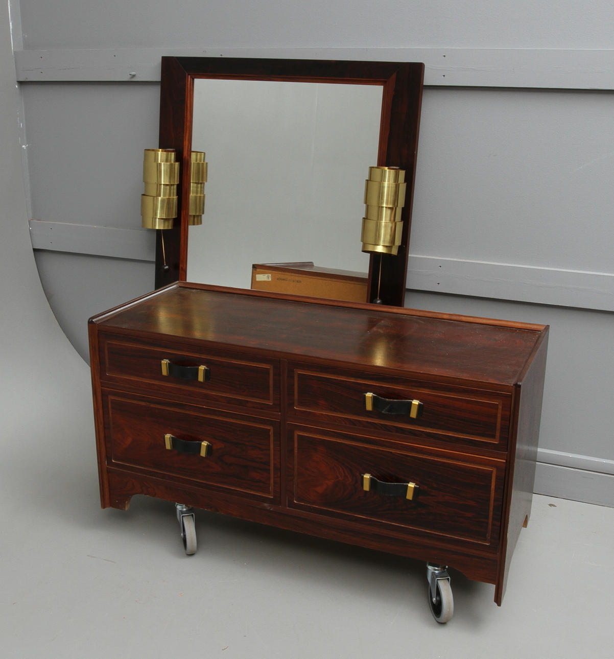 HALLMÖBEL med spegel, Fröseke, 1900-talets andra hälft.