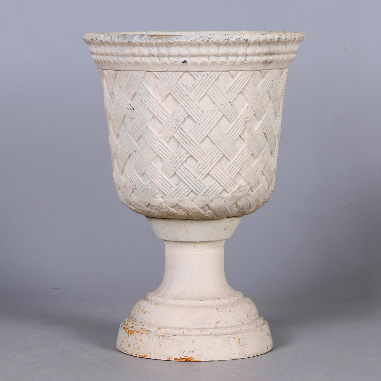 URNA, på fot, gjutjärn, samtida.