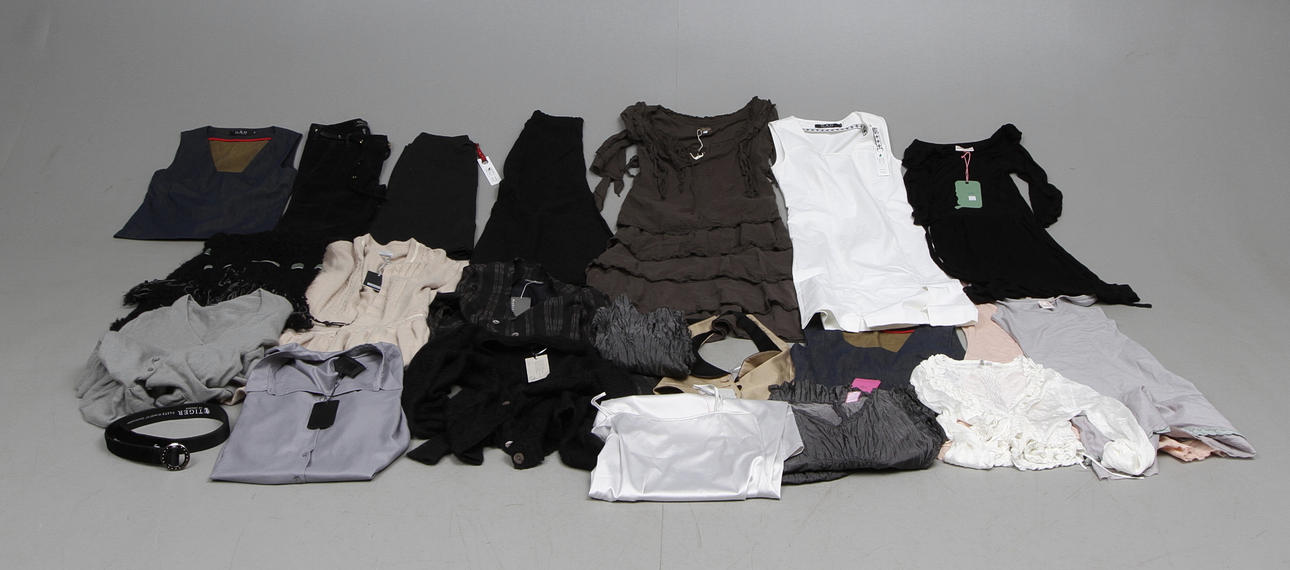 KLÄDER, 21 delar, Konkurs efter Mon-Gör AB/Kings.