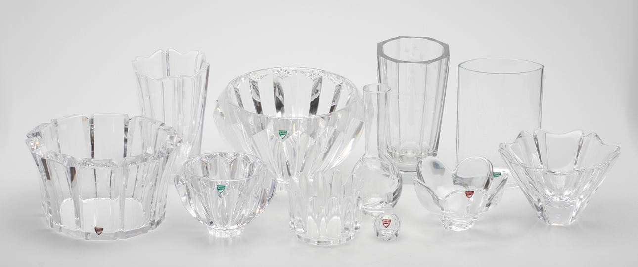 GLASFÖREMÅL, 11 delar, Orrefors.