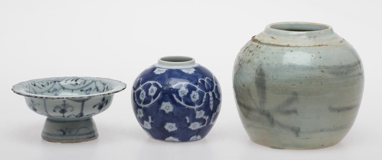 VASER, 2 st, SKÅL, porslin, Kina.