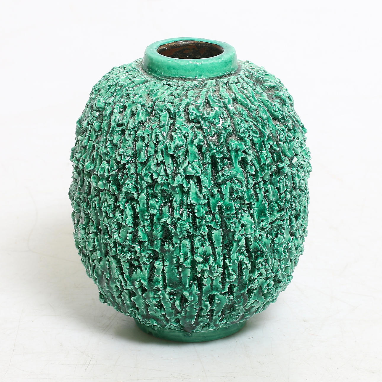 VAS, chamotte, stengods, "Igelkott" Gunnar Nylund, Rörstrand, 1900-tal.