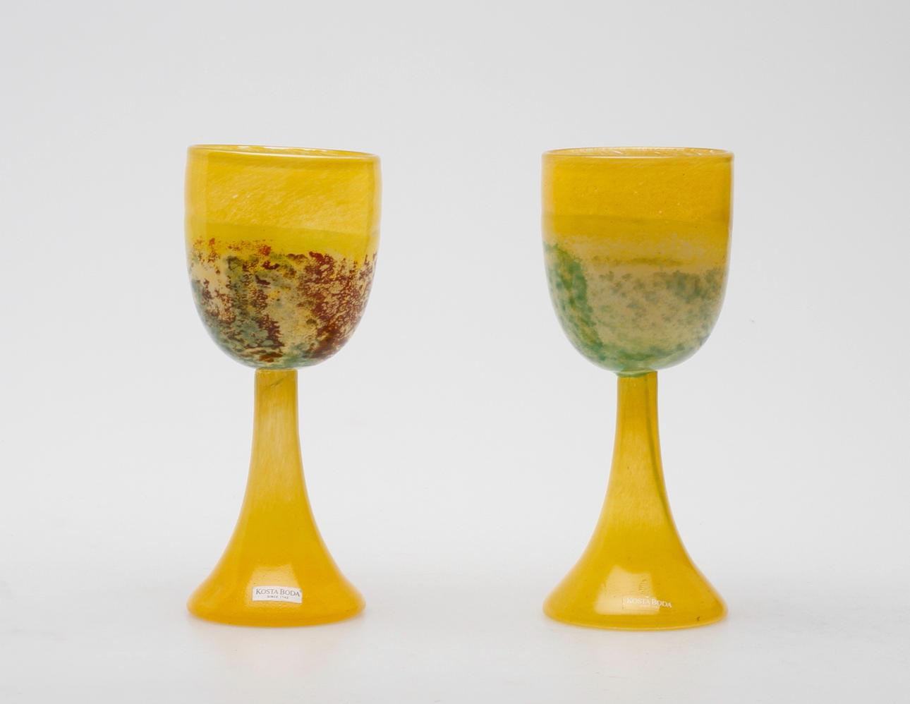 POKALER, 2 st, glas, Kjell Engman, Kosta Boda.