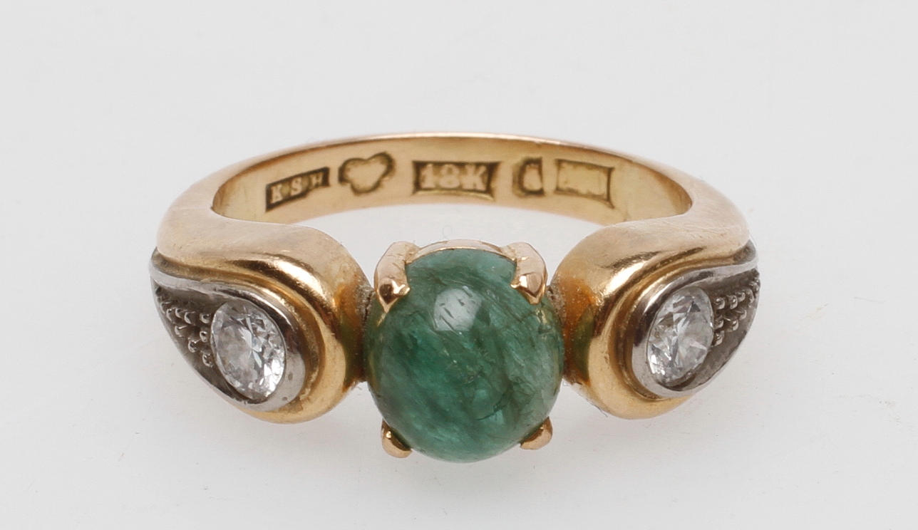 RING, 18k guld med diamanter, vikt ca 9 gram, Knut Sixten Holmberg, Stockholm, 1940-tal.