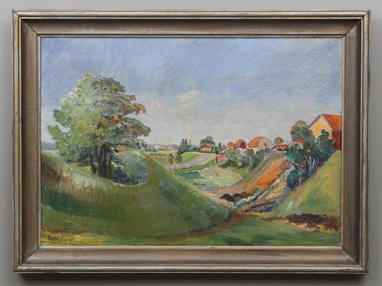 RUTH SJÖGREN. Landskap med träd och hus. Olja på duk. Signerad.