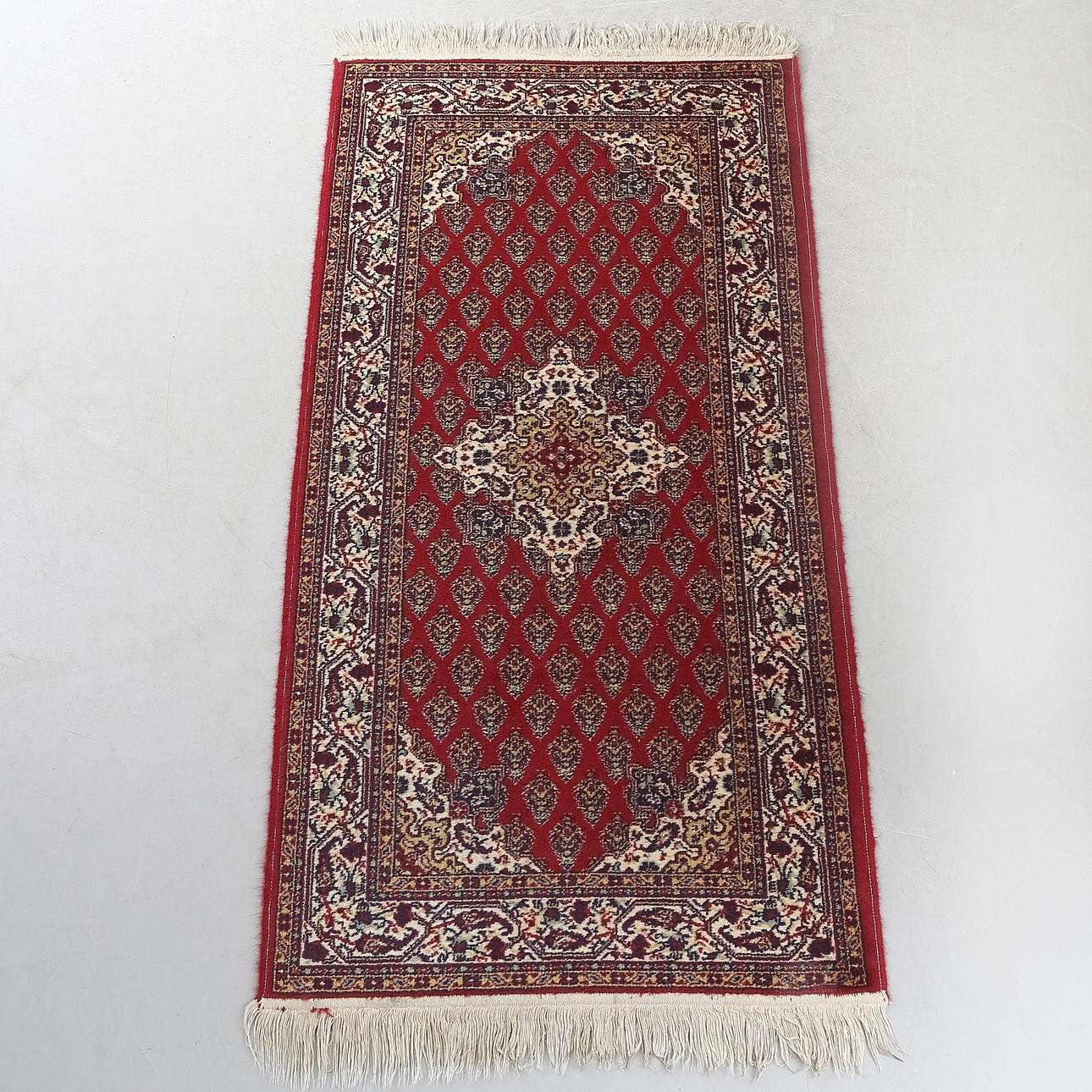 MATTA, Kamgarn, ull, ca 70x140 cm.