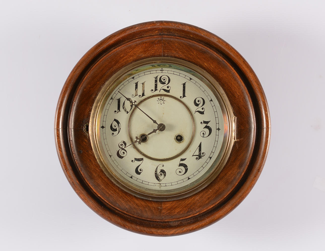 VÄGGUR, Junghans, 1900-tal.