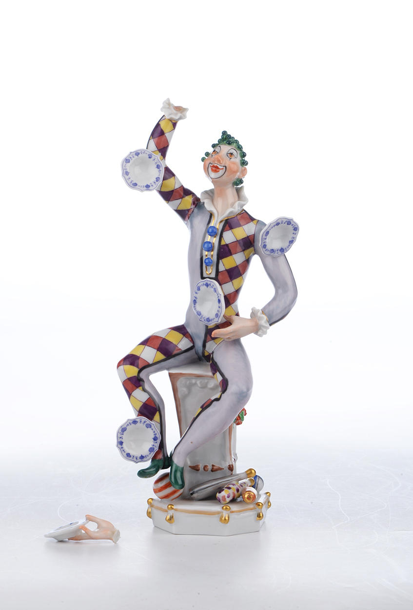 PETER STRANG FÜR MEISSEN. Harlekin, Teller jonglierend.