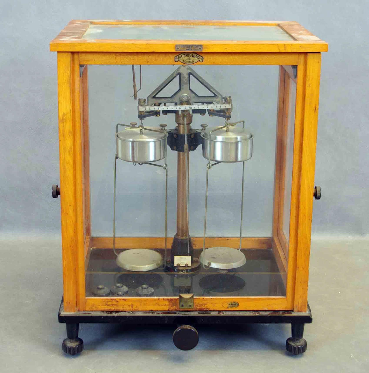 APOTEKSVÅG, sekelskiftet 1800/1900, Sartorius-Werke Göttingen.