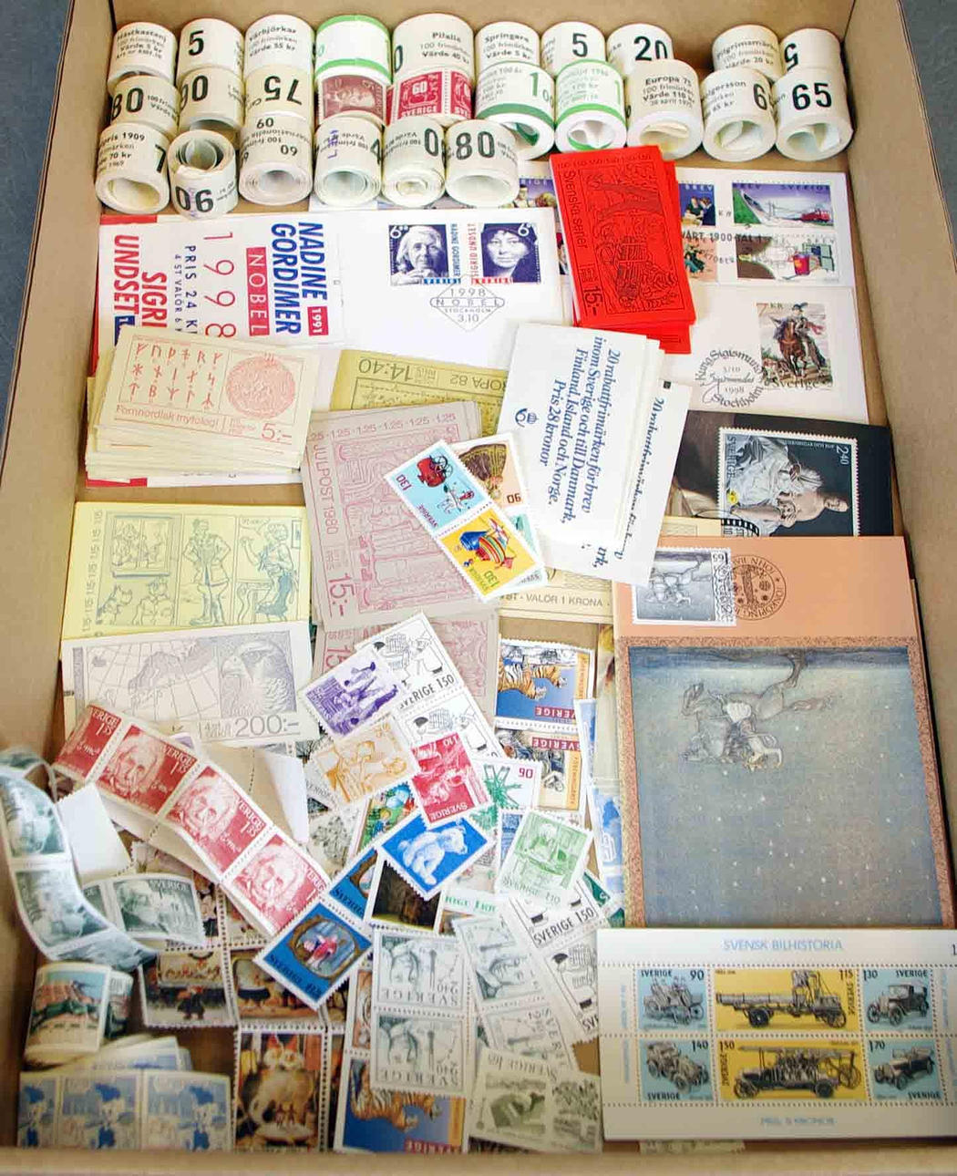 FRIMÄRKEN, häften, rullar, förstadagsbrev m.m.