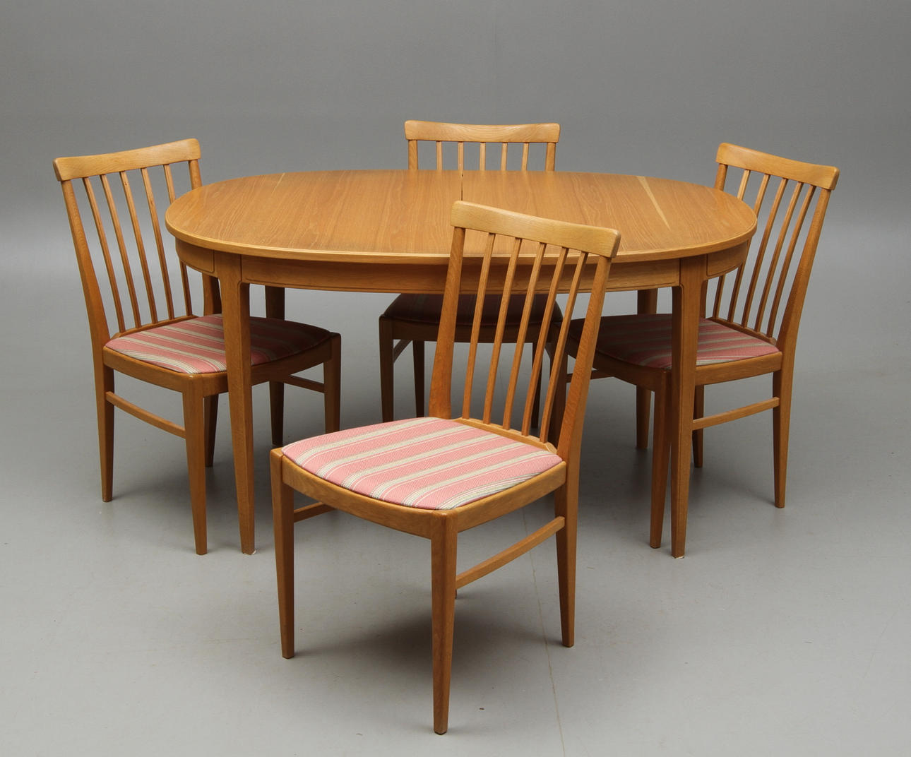 MATGRUPP, 5 delar, "Herrgården", Carl Malmsten.