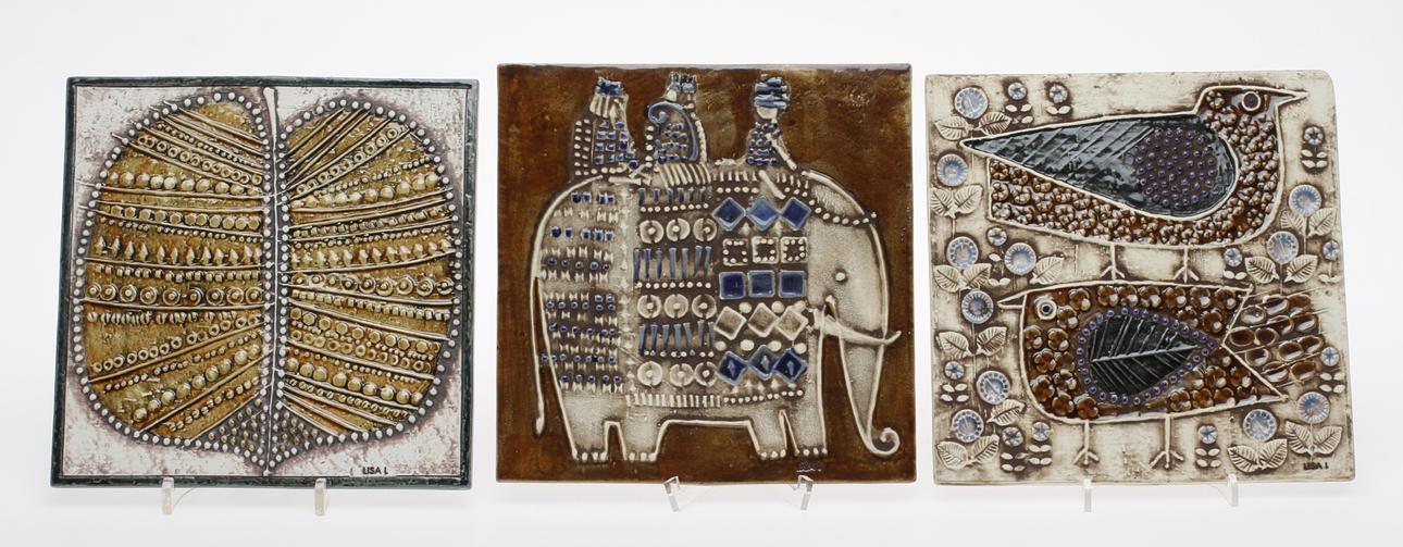 VÄGGPLAKETTER, 3 st, stengods, Lisa Larson, Gustavsberg.