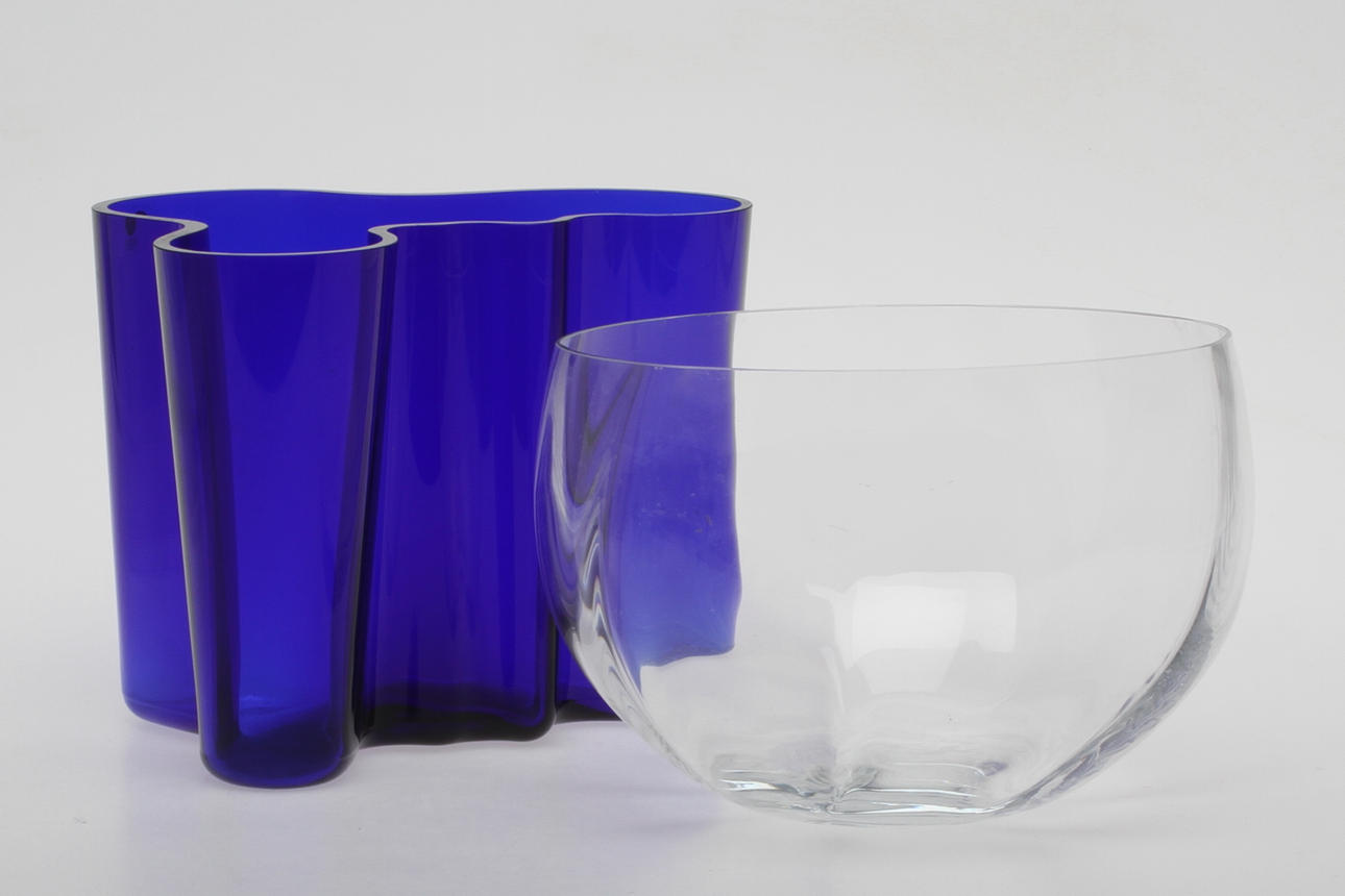 VAS, glas, Alvar Aalto, Iittala, numrerad 1770/1998 samt SKÅL.