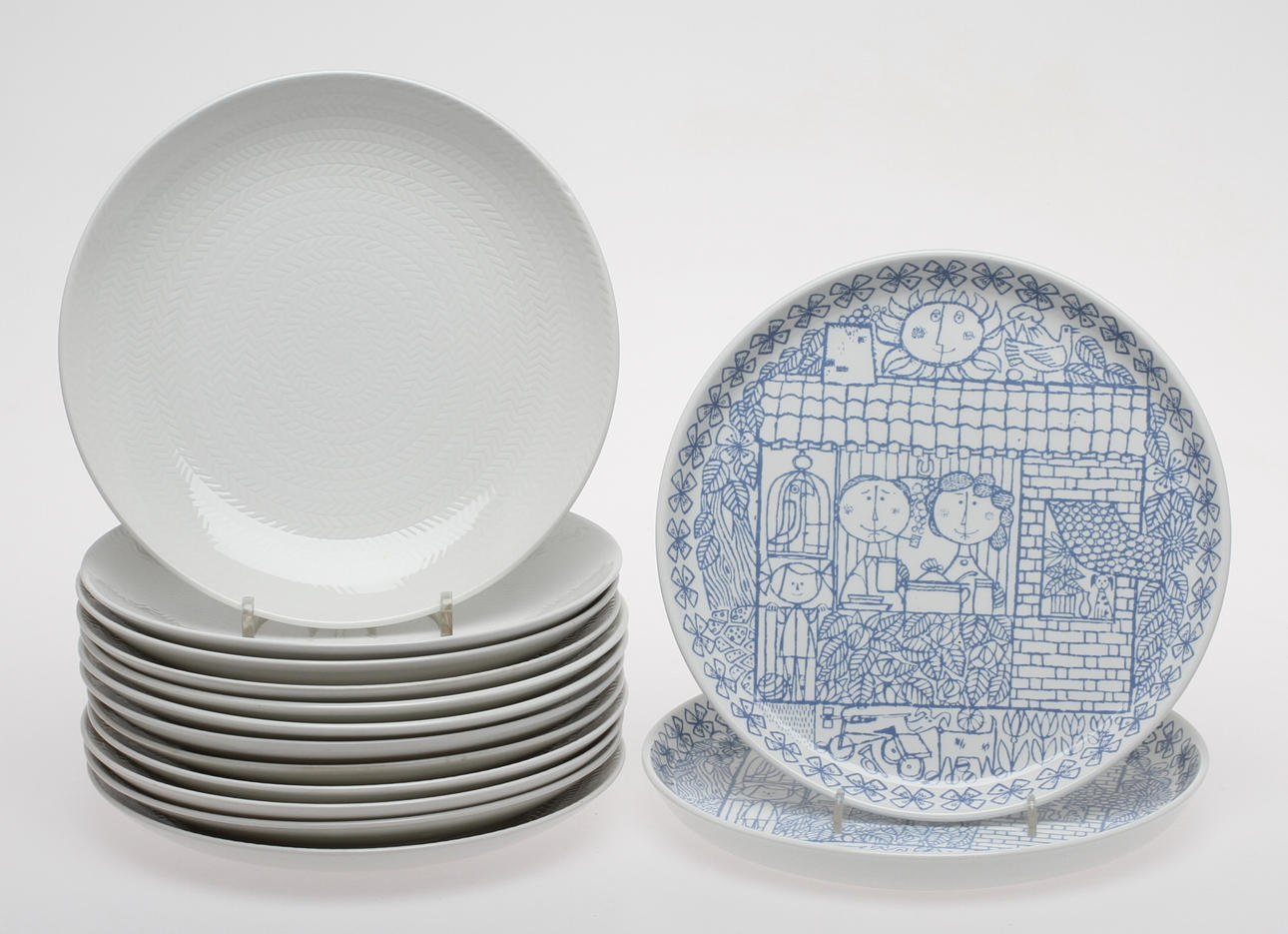 PARTI PORSLIN, 14 delar, Blå Eld, Herta Bengtsson samt Stig Lindberg, Boro.