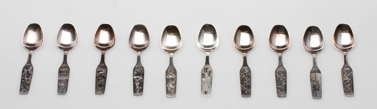 JULSKEDAR, 10 st, silver, vikt ca 262 gram.