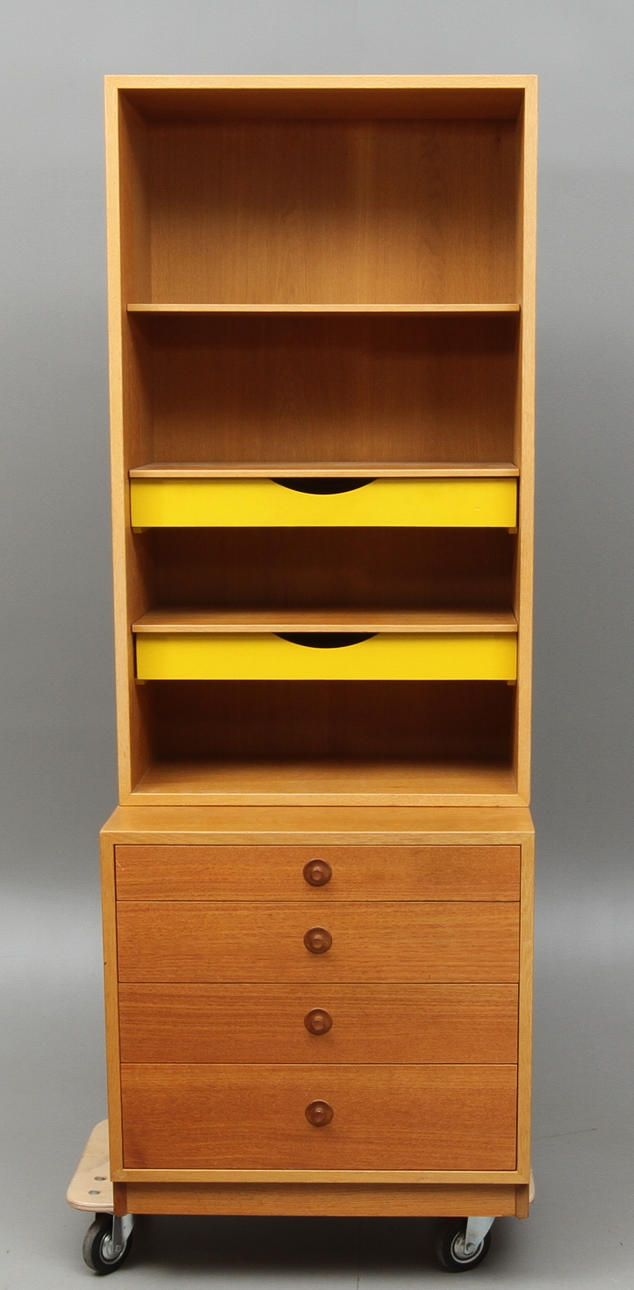 BOKHYLLA, troligen. Børge Mogensen, 1900-tal.