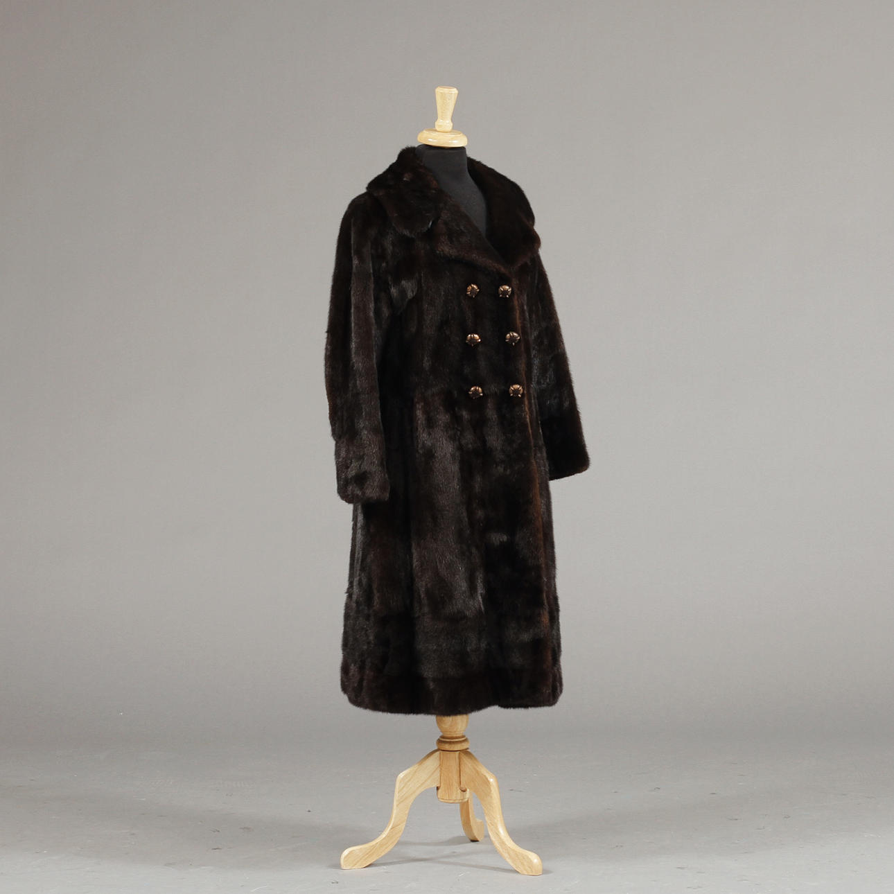 PÄLS, Sagamink.Päls Nobel, Göteborg.