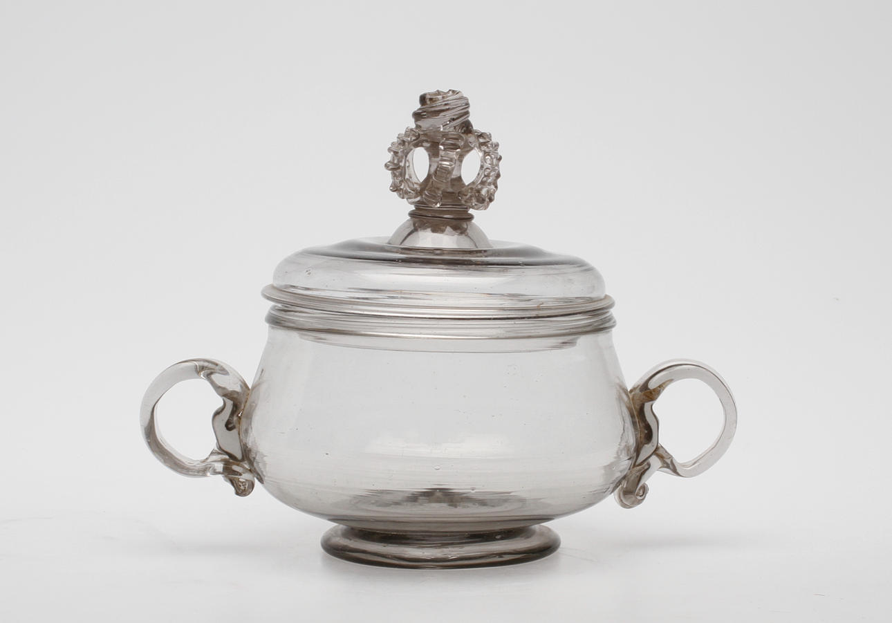 SMÖRTERRIN, glas, Sverige,1700-tal.
