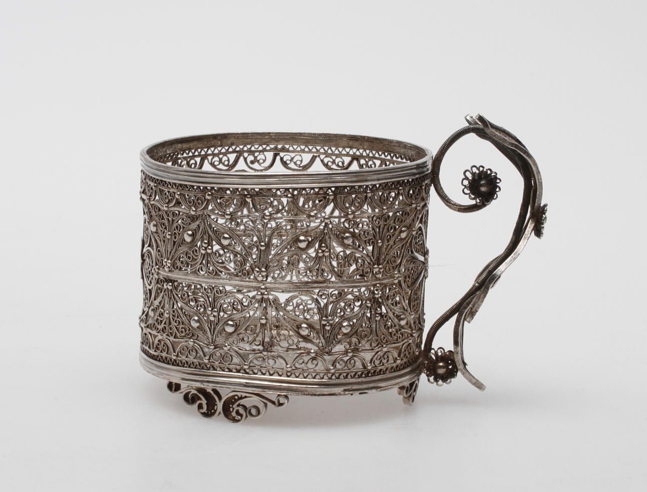 TEGLASHÅLLARE, silver, sannolikt Ryssland.