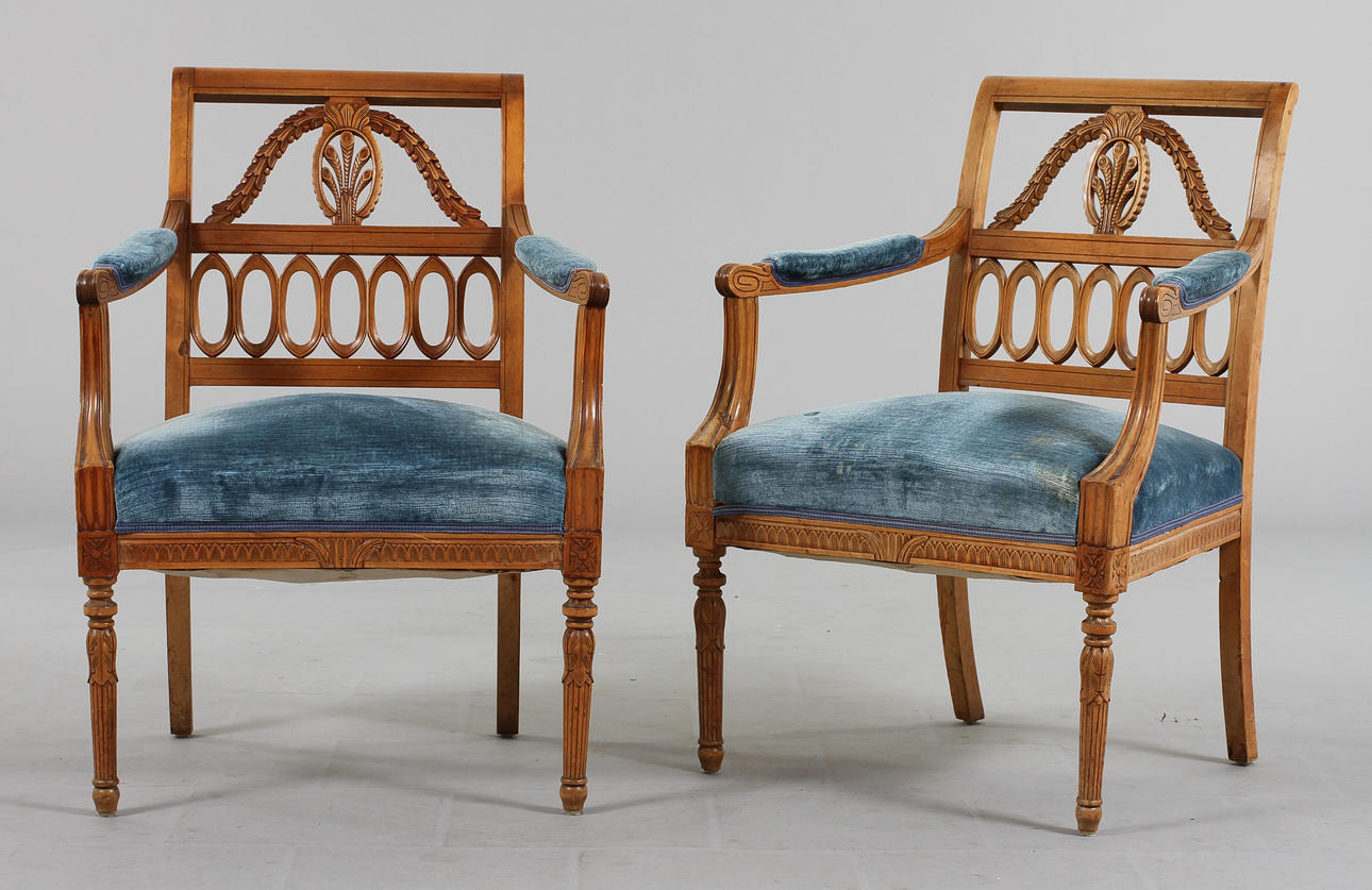 KARMSTOLAR, 1 par, Karl Johan-stil.