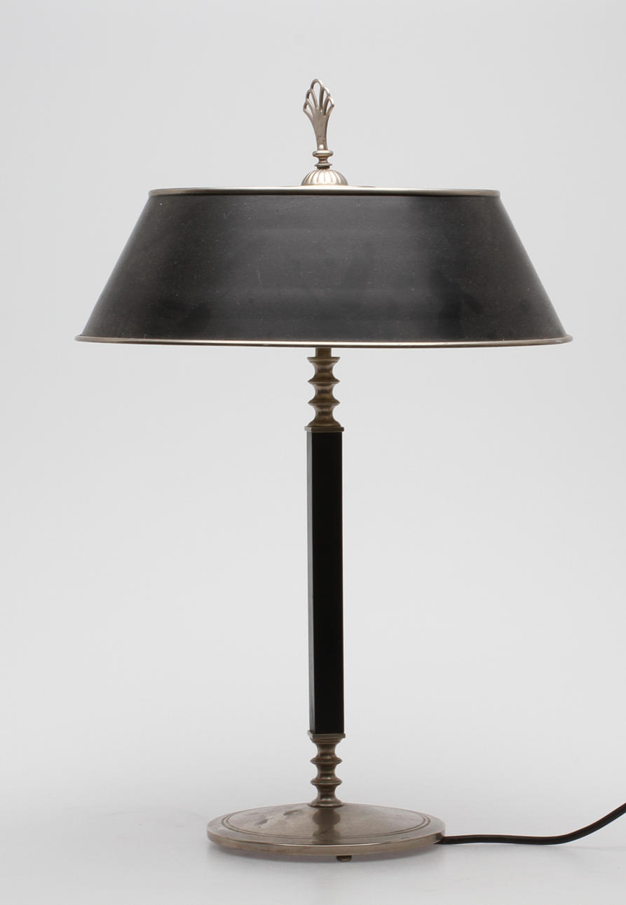 BORDSLAMPA, 1900 talets första hälft.