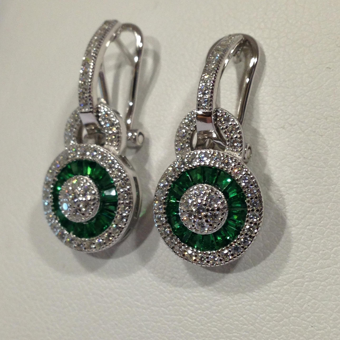 ART DECO STIL DROPPE ÖRHÄNGEN.