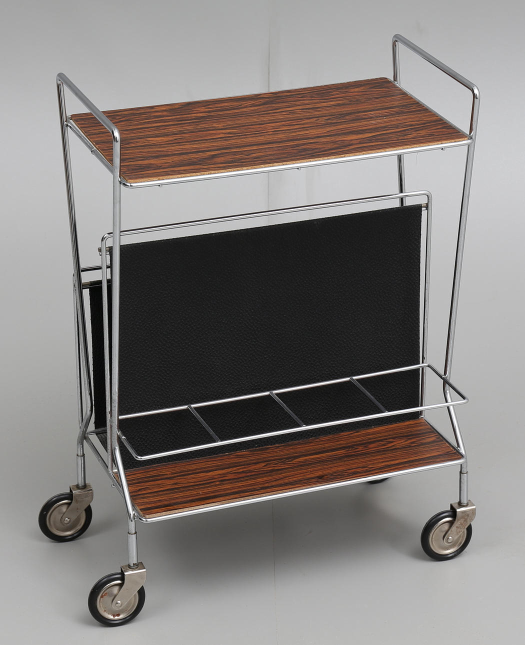 SERVERINGSVAGN, 1900-talets andra hälft.