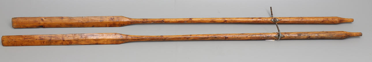 ÅROR, 2 st, 1900-tal.