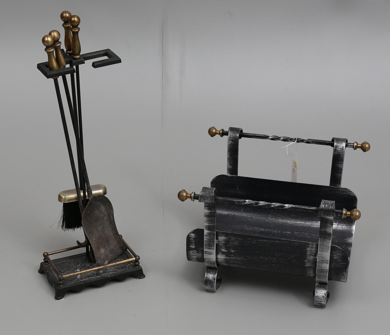 VEDKORG och BRASSTÄLL, 1900-tal.