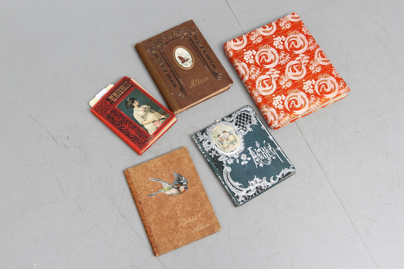 ALBUM med BOKMÄRKEN, 5 st, 1900-talets första hälft.