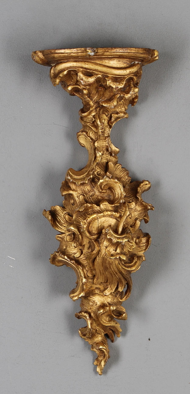 VÄGGKONSOL, rokokostil, trol Italien, 1900-talets början.