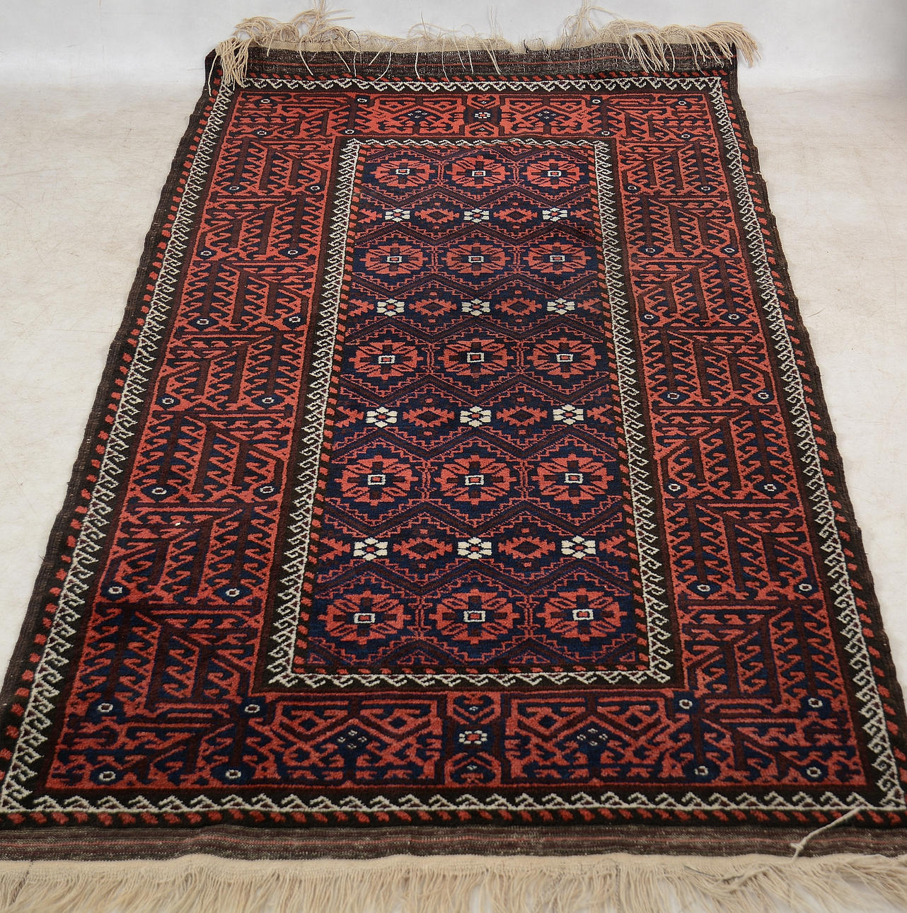 MATTA, orientalisk. Shiraz.