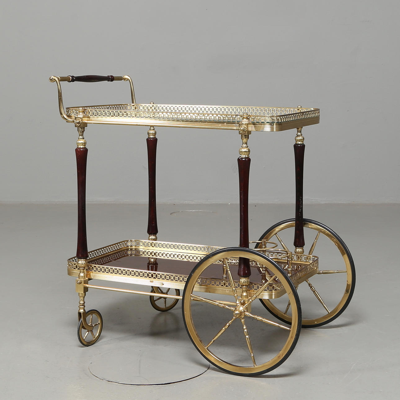 DRINKVAGN, mässing, 1900-tal.