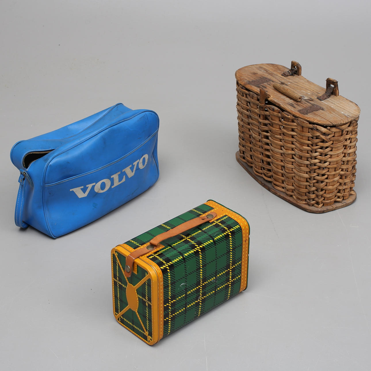 BASKET, VOLVO BAG, TIN BAG.