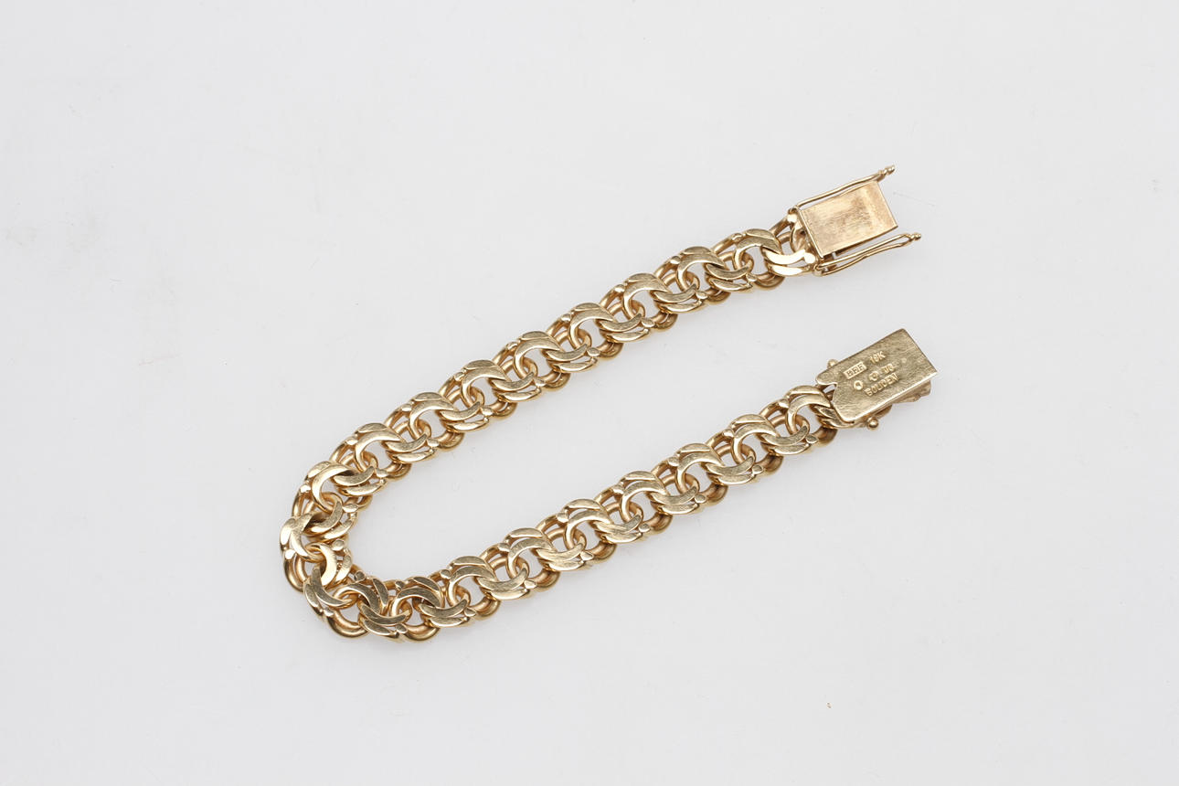 ARMBAND, 18k guld, Boliden, vikt ca 40 gram.