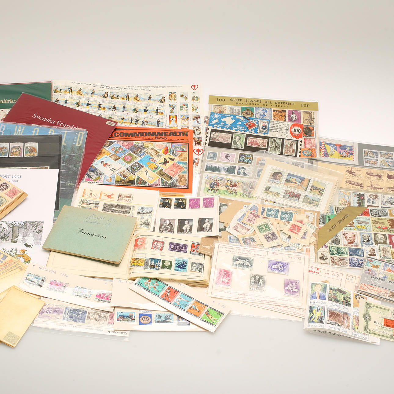 POSTIMERKKIKOKOELMA.